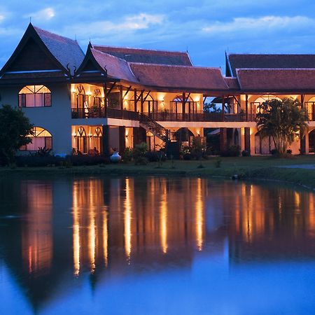 Rico Resort Chiang Kham Bagian luar foto