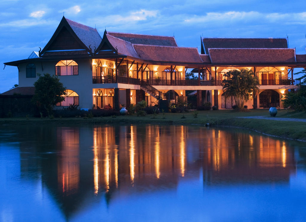 Rico Resort Chiang Kham Bagian luar foto